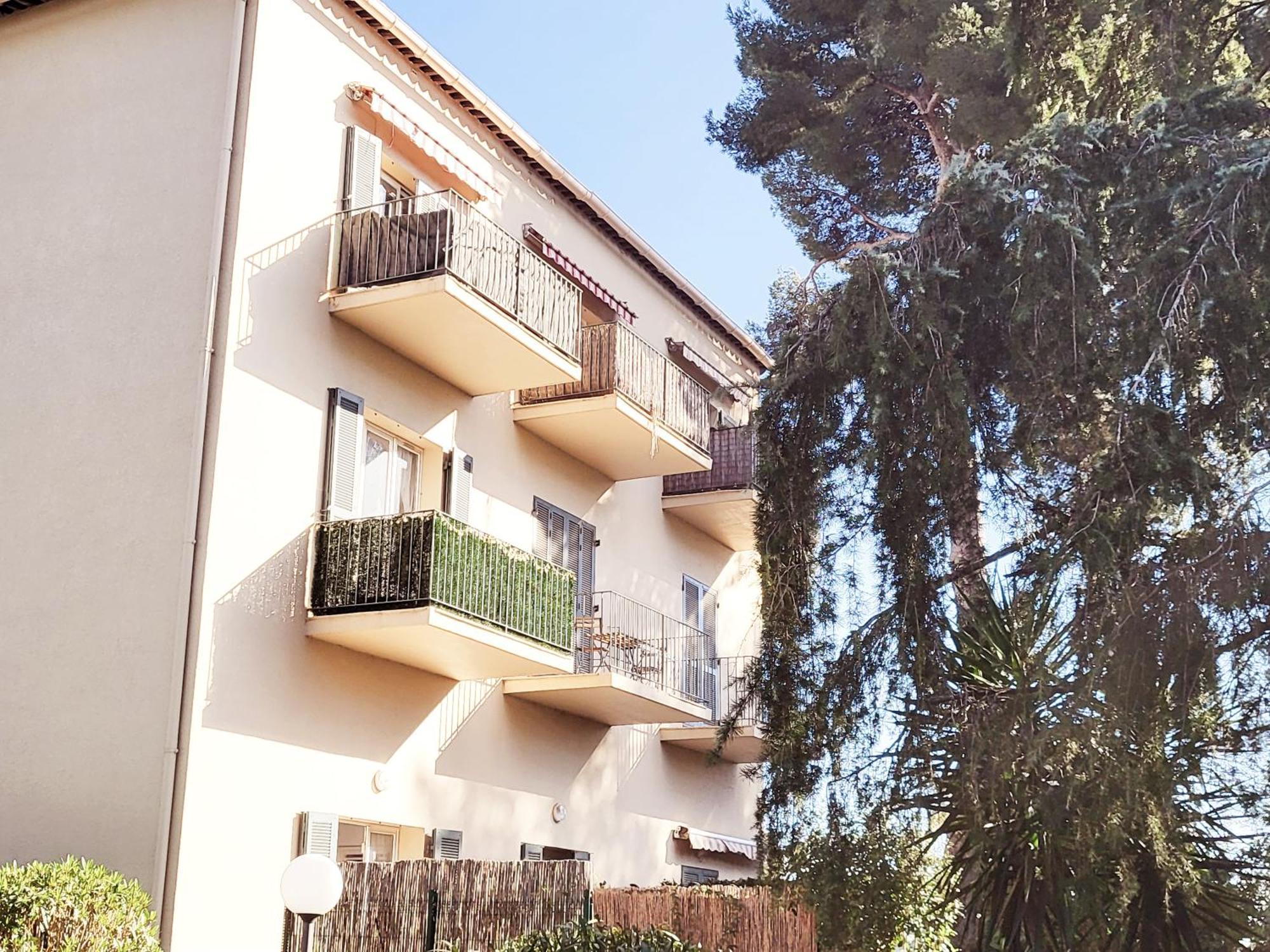 Appartement La Costabella A Hyeres-les-palmiers Hyères